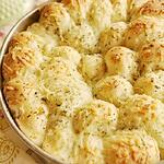 Garlic Cheese Pull Apart Bread