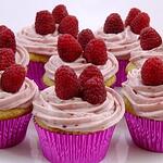 Raspberry Cup Cake