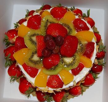 Strawberry Peach Cake