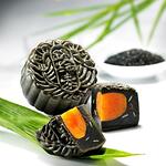 Black Sesame Lotus Paste Mooncake 黑芝麻月饼
