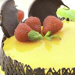 Mango Mousse Cake
