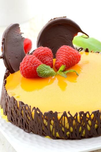 Mango Mousse Cake